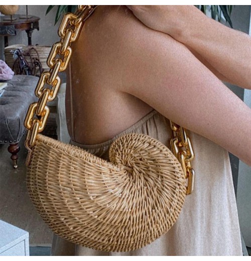 Wholesale Metal Bag Chains Boho Crossbody Beach Bags Women Handwoven Bohemian Shell Rattan Straw Shoulder Bags for Girls