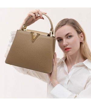 Elegant and High-Quality Versatile Women's Handbag: Bucket Bag with Adjustable Shoulder Strap for Work and Everyday Use