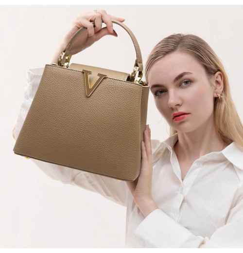 Elegant and High-Quality Versatile Women's Handbag: Bucket Bag with Adjustable Shoulder Strap for Work and Everyday Use