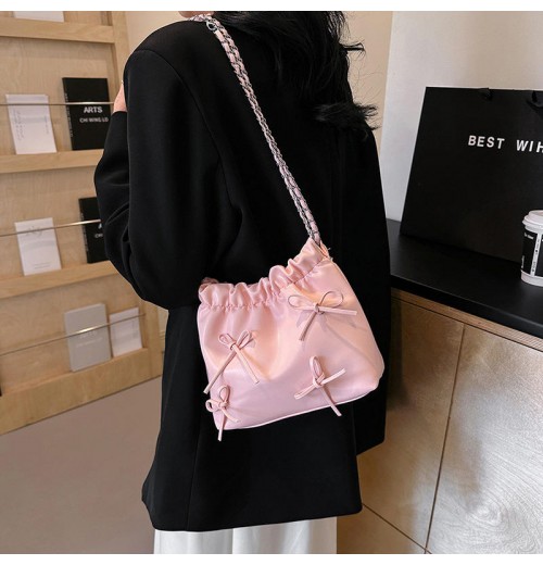 2024 New Brand Women's Leather Handbag Stylish Minimalist Single-Handle Shoulder Bag with Chain Decoration Fashionable Design