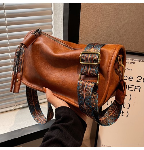 2023 Female Luxury Designer Bags Trendy Fashion Women Hand Bags Underarm Retro Single Bolsas de viaje Shoulder Messenger Travel